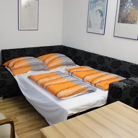 Nimritz Apartment Oppurg